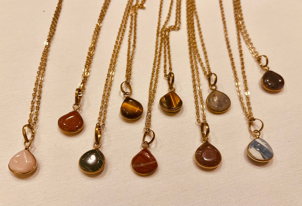 2024 Hickabilly Small Stone Necklaces(Random style