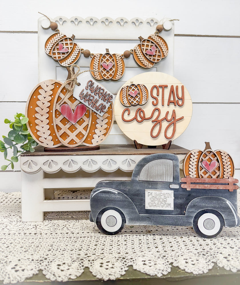 Woodshop - Sweater Pumpkin Bench Set