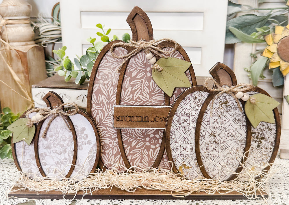 Woodshop - Pumpkin Trio Shelf Sitter